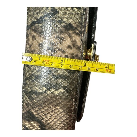 Victoria’s Secret Snakeskin Shoulder Bag Gray Gold Chain Crossbody Elegant - Picture 9 of 13